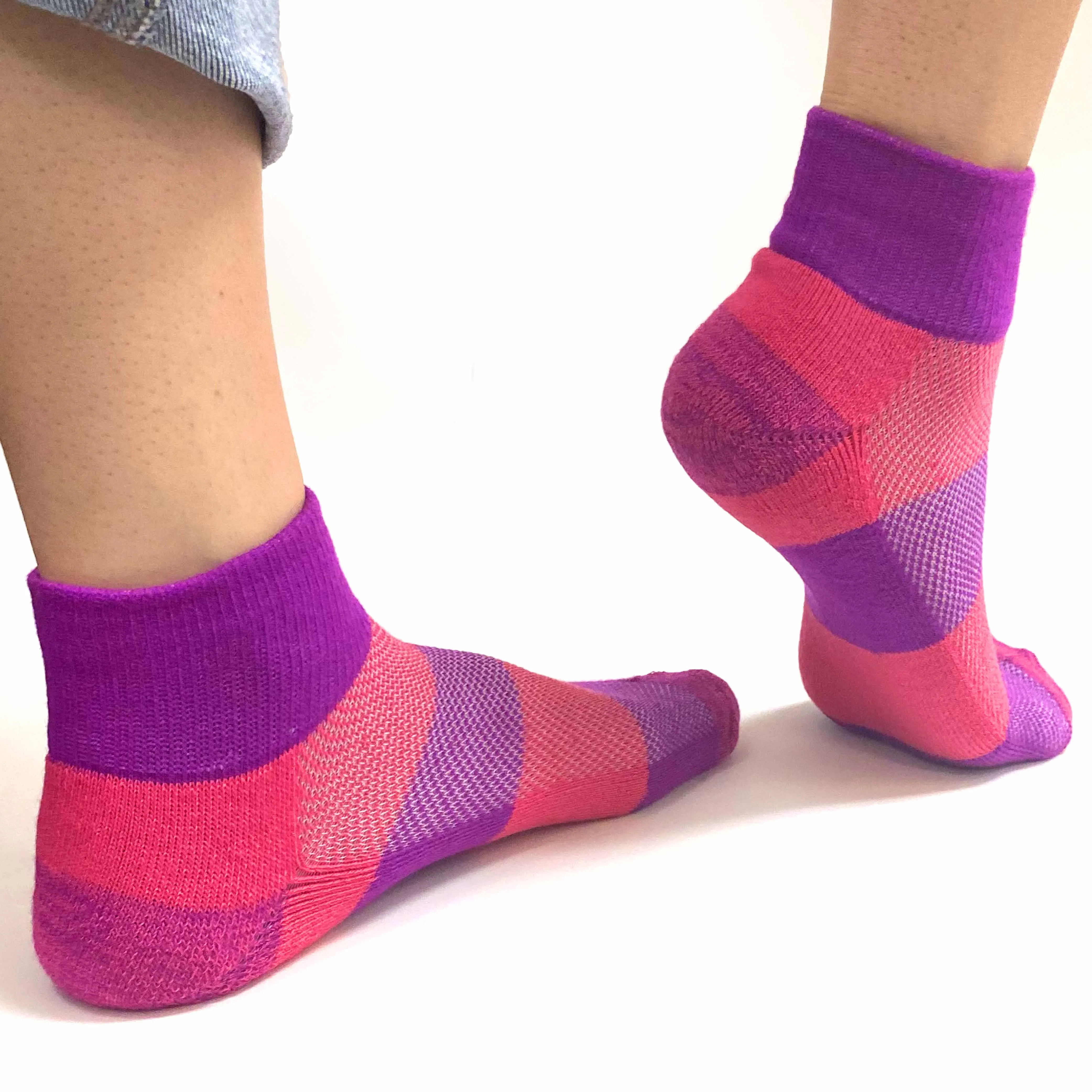 4 Pairs Women's Ankle Crew Socks Athletic Cushion Sports White Pink Size 9-11