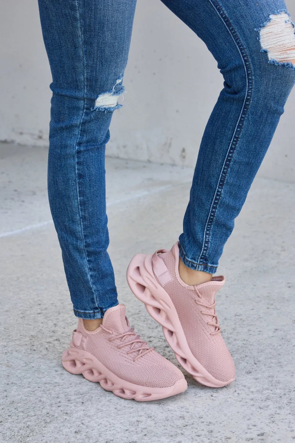 Forever Link Mesh Breathable Platform Athletic Sneakers