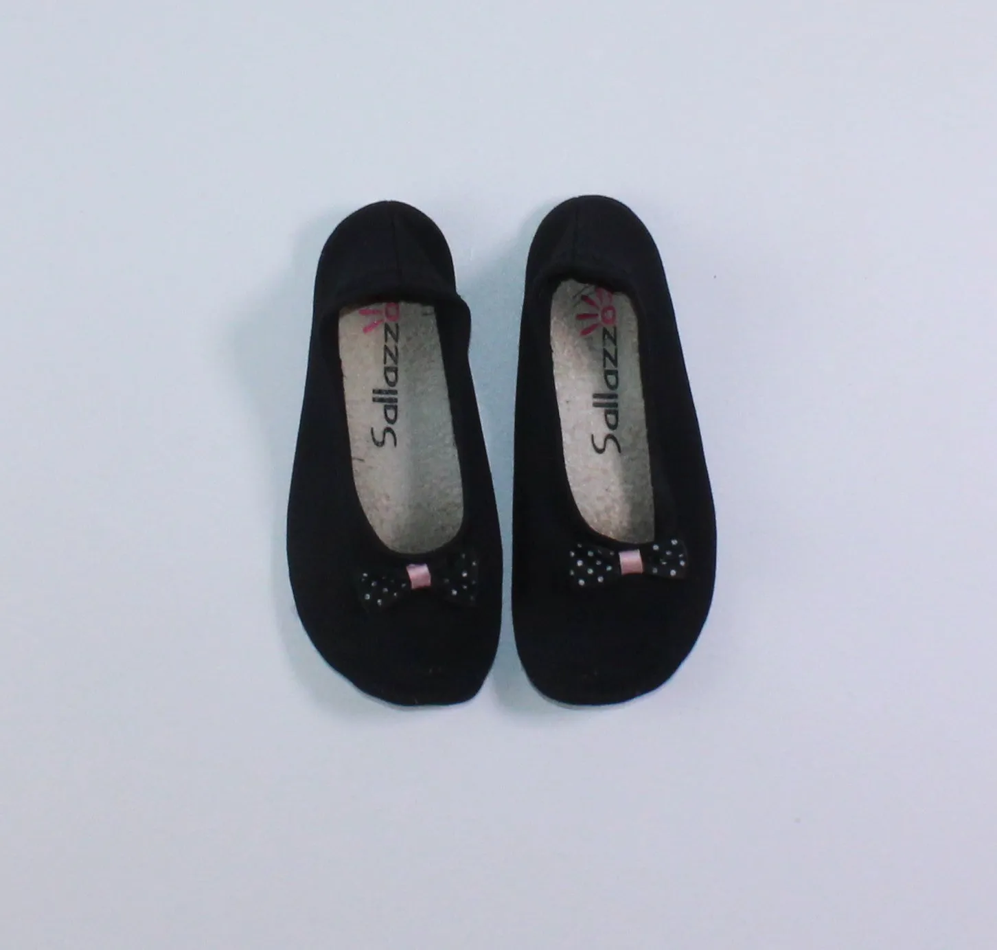 SALLAZZO BALLET SLIPPERS APPROX 6-7C PRE-LOVED