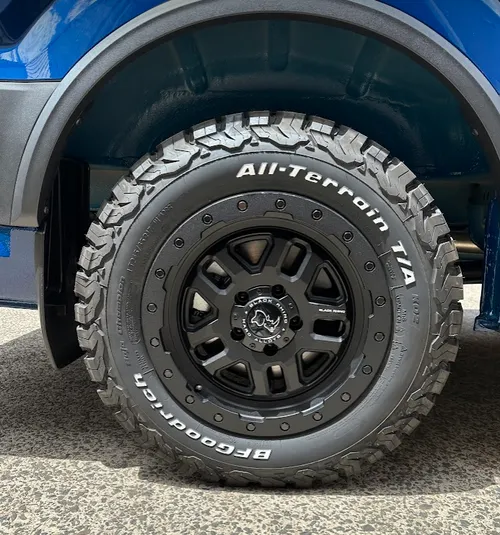 VW Crafter Wheel Arch Covers – Genuine (2017-Current) - REAR PAIR