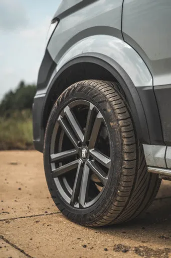 VW Crafter Wheel Arch Covers – Genuine (2017-Current) - REAR PAIR